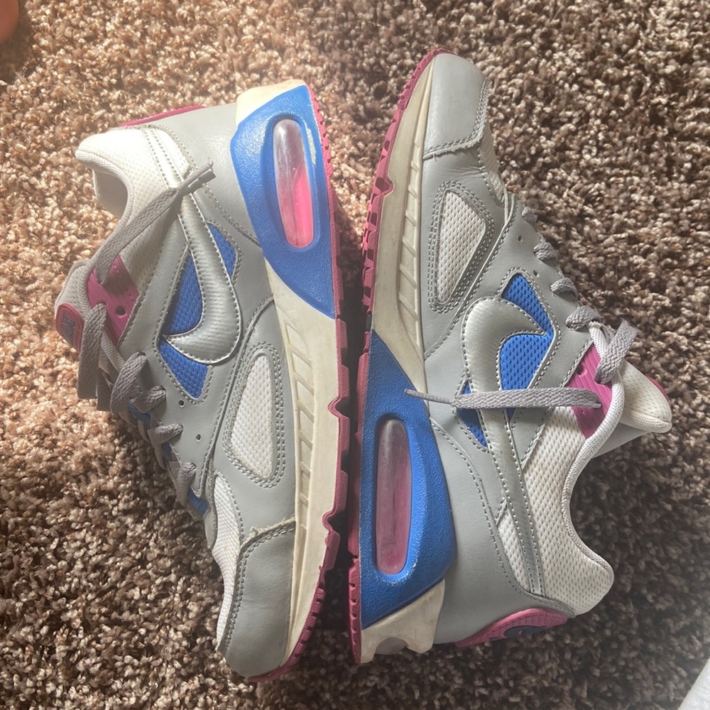 Womens Size 9.5 Air Max